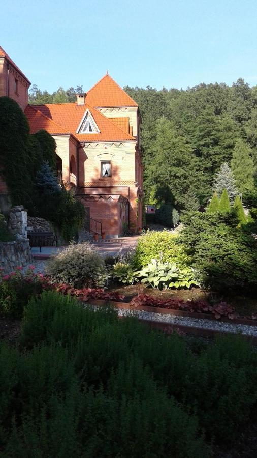 Zamek Ostrowski Villa Chojnik Exteriör bild