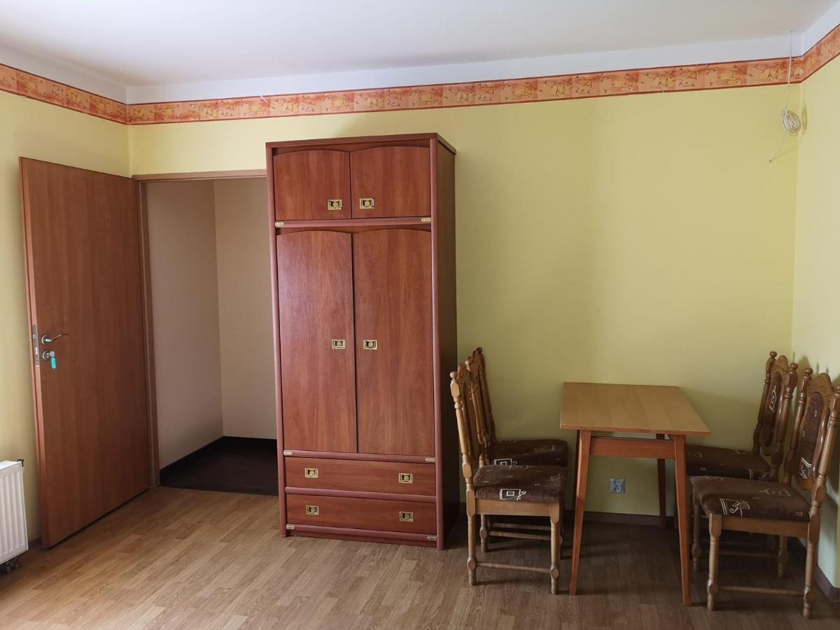 Zamek Ostrowski Villa Chojnik Exteriör bild